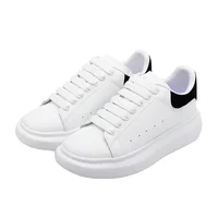 カジュアルシューズ